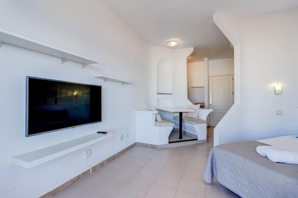 Bonito Estudio Playa Paraiso Con Vista Al Mar By Paramount Holidays Адехе Екстериор снимка