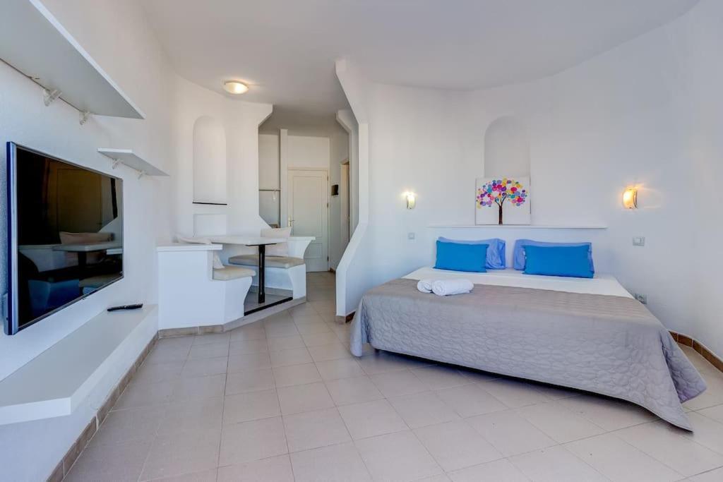 Bonito Estudio Playa Paraiso Con Vista Al Mar By Paramount Holidays Адехе Екстериор снимка
